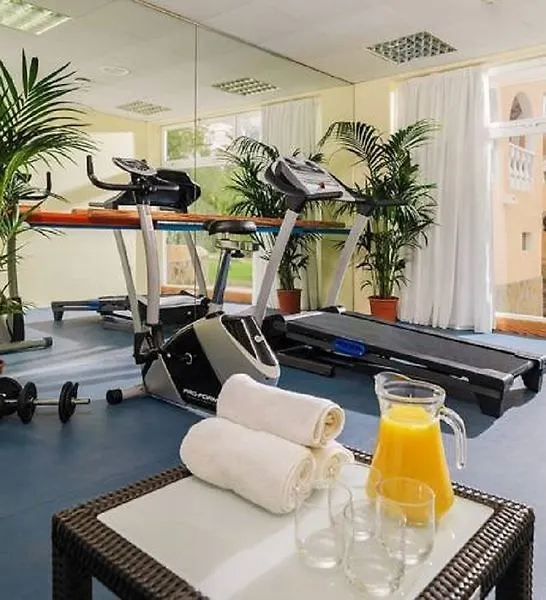 **  Paradise Court Aparthotel 아데제 스페인