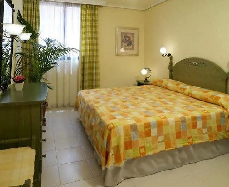 Paradise Court Aparthotel 아데제 스페인